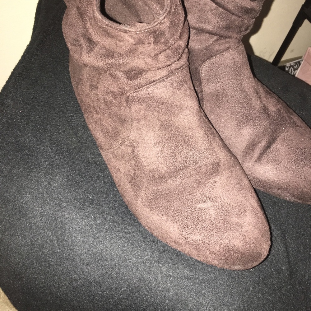 Brown Suede Boots 12W